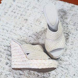 NWOB Worn 1X BCBGeneration Sexy Platform Wedges Size 6.